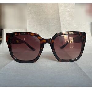 Oscar de la Renta Sunglasses Mod 1327 215 Tortoise Square Frame Brown Gradient